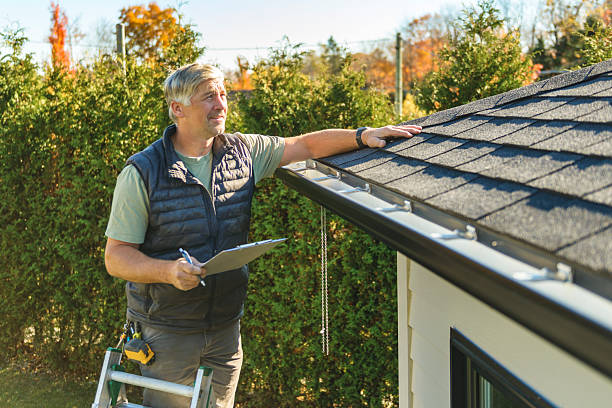 Professional Roof Replacement technician working in Dinuba, CA